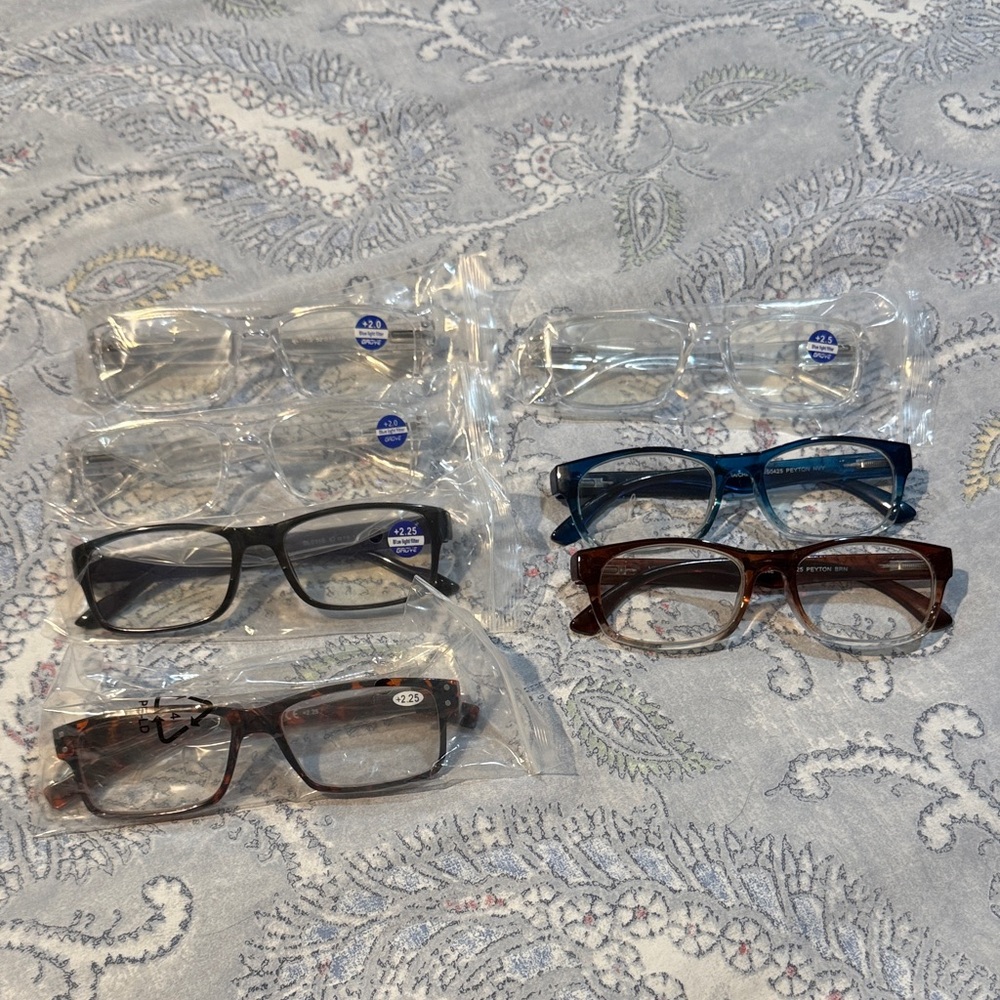Readers  Set in Black, Blue, clear and Brown; 2.0, 2.25 and 2.5